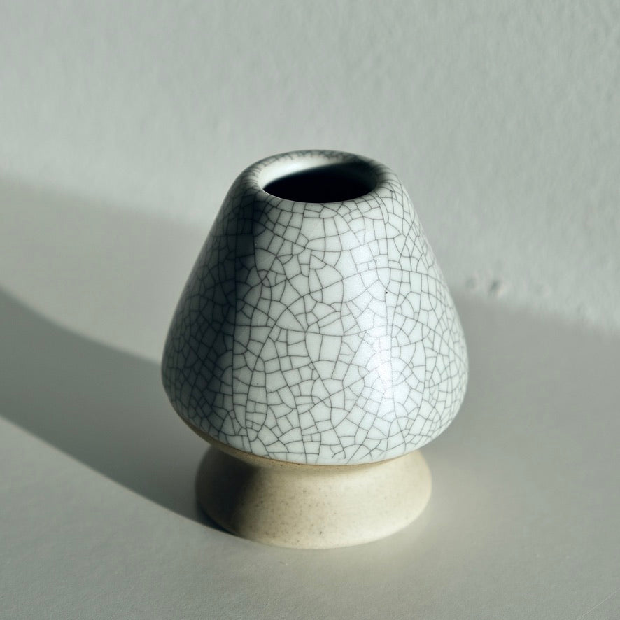 Pearl Grey Ceramic Matcha Whisk Holder Chasen Stand